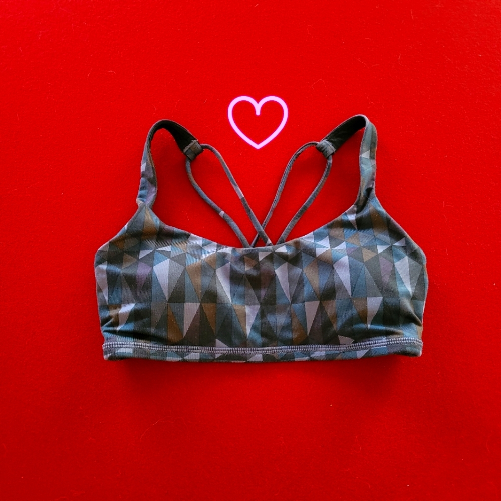 Like New Lululemon Free to be Bra. Size 4 (A/B cups fit)